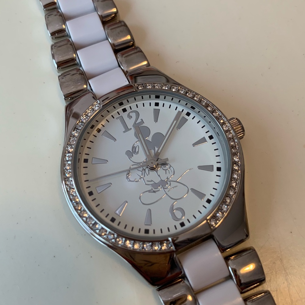 Mikey Mouse Watch 🐭⌚️